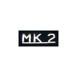 Inscription MK 2" sur coffre"